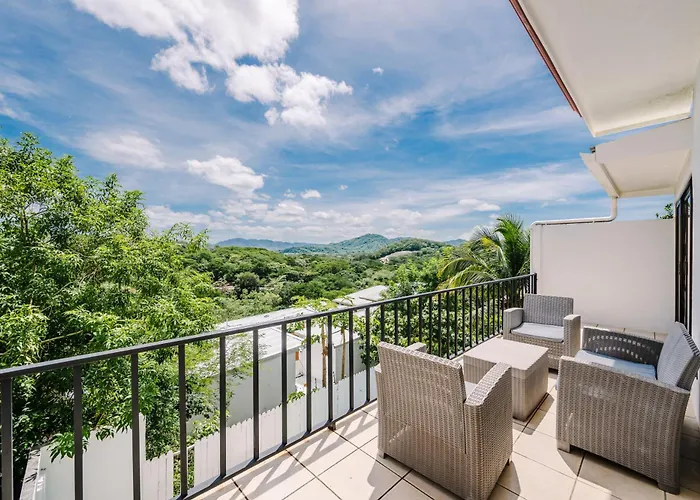 Private With Amazing Mountain Views Near Tam Сasa de vacaciones *